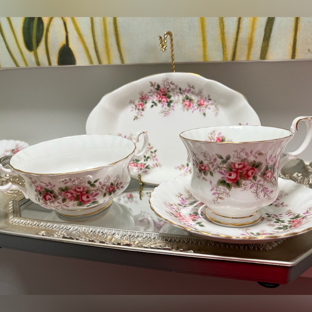 Small Lot of Royal Albert “Lavender Rose” Bone China England